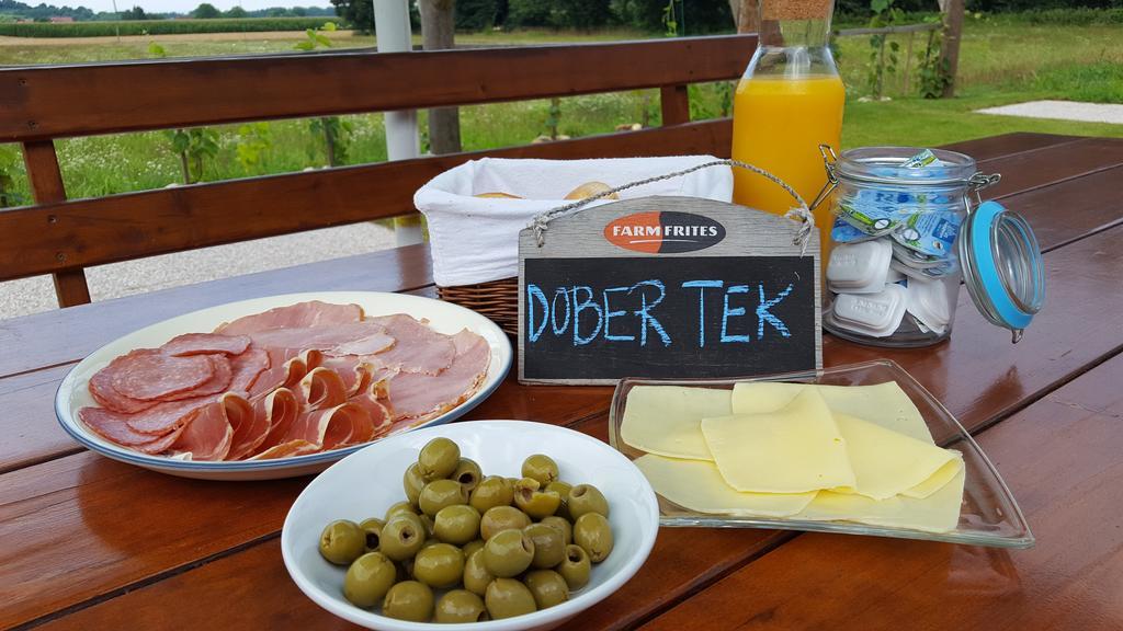 Rosa Bed And Breakfast Podgorje  Eksteriør billede